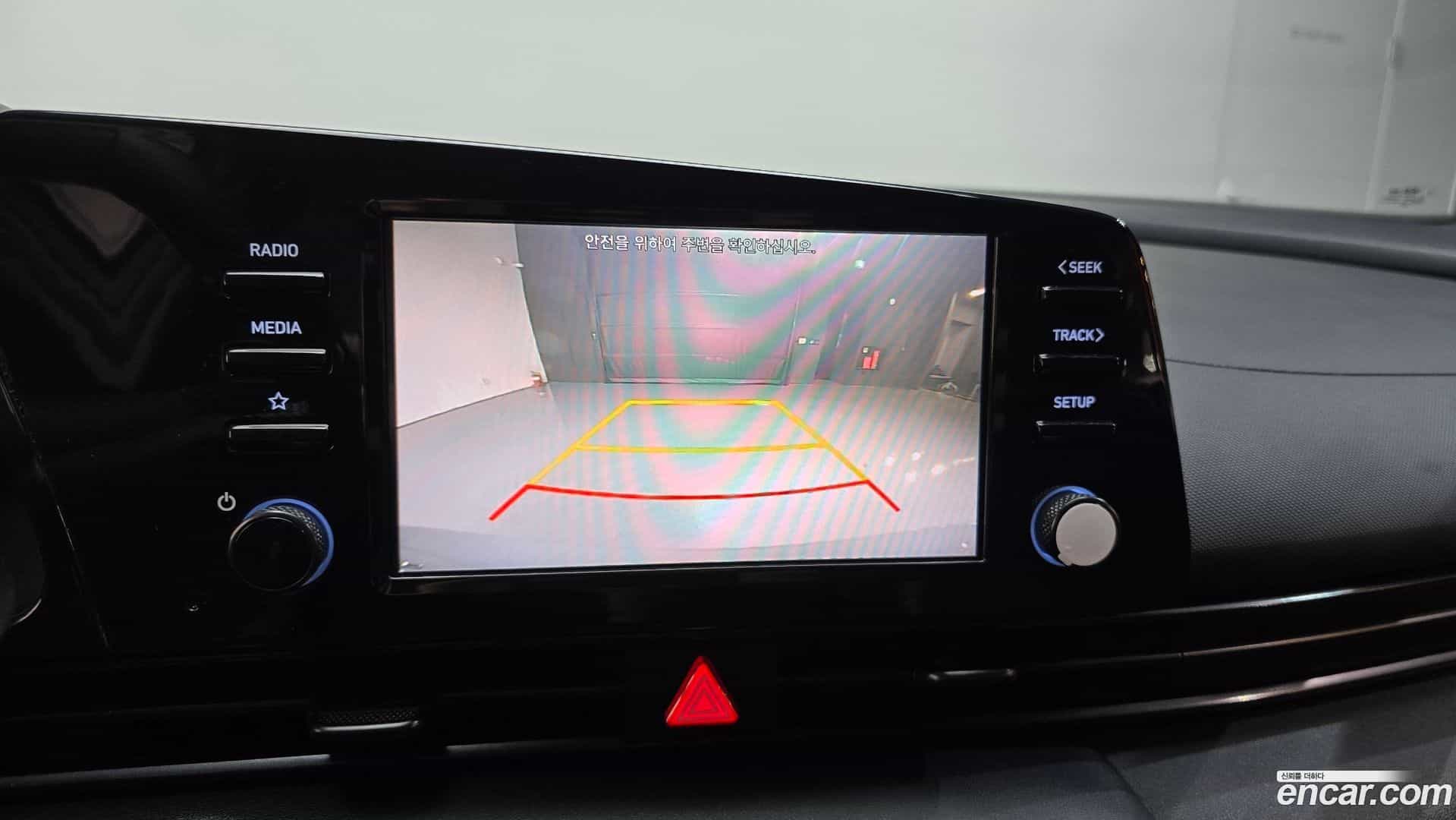 AVANTE Hyundai 2021.3-OPTION-019
