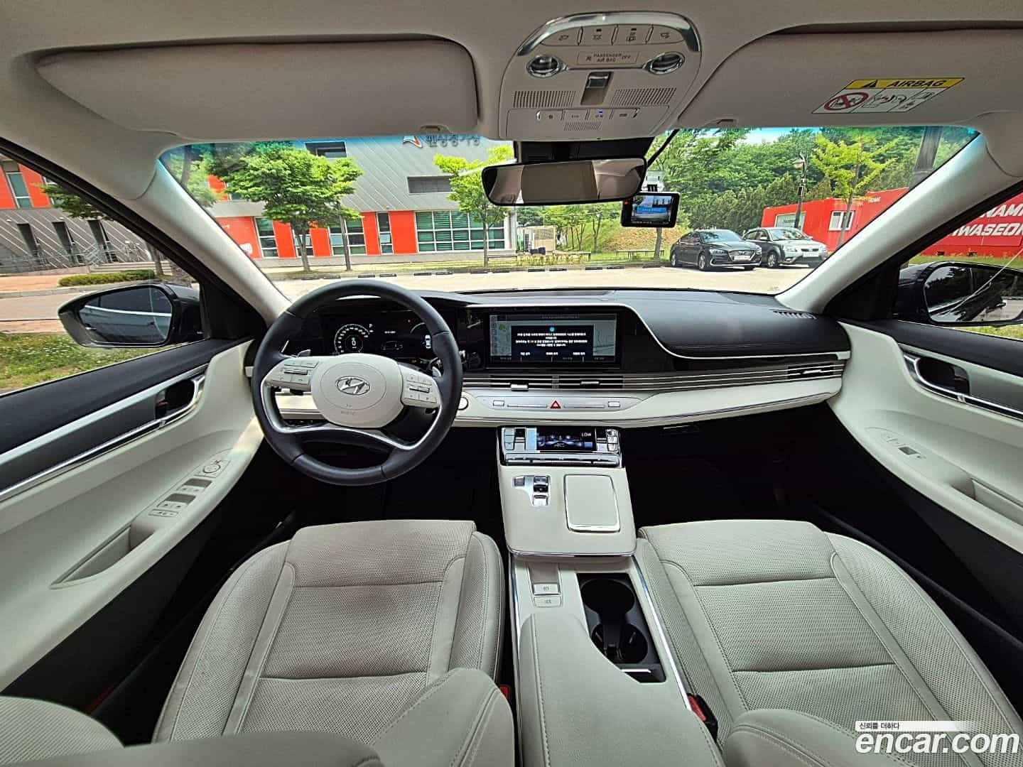 Grandeur Hyundai 2021.8-OPTION-017
