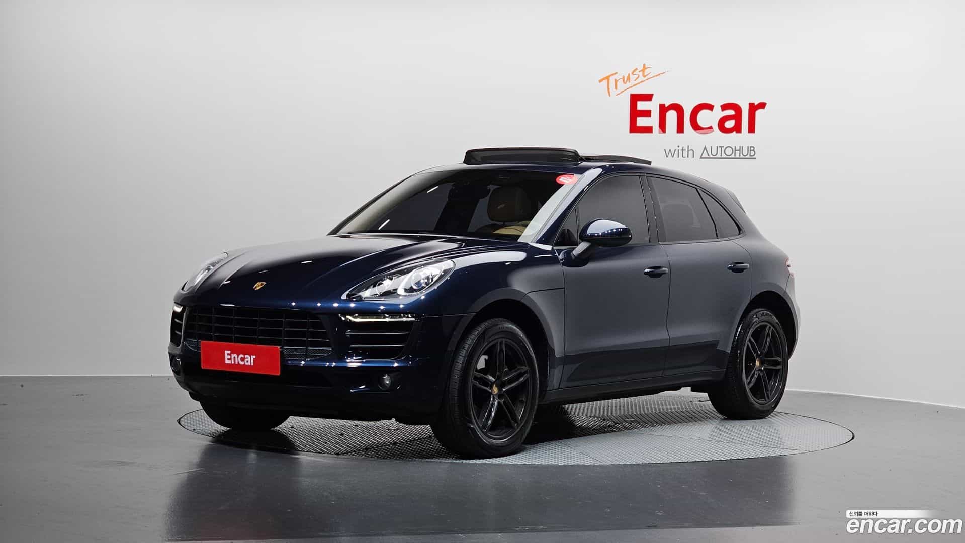 Macan Porsche 2015.5-OUTER-001