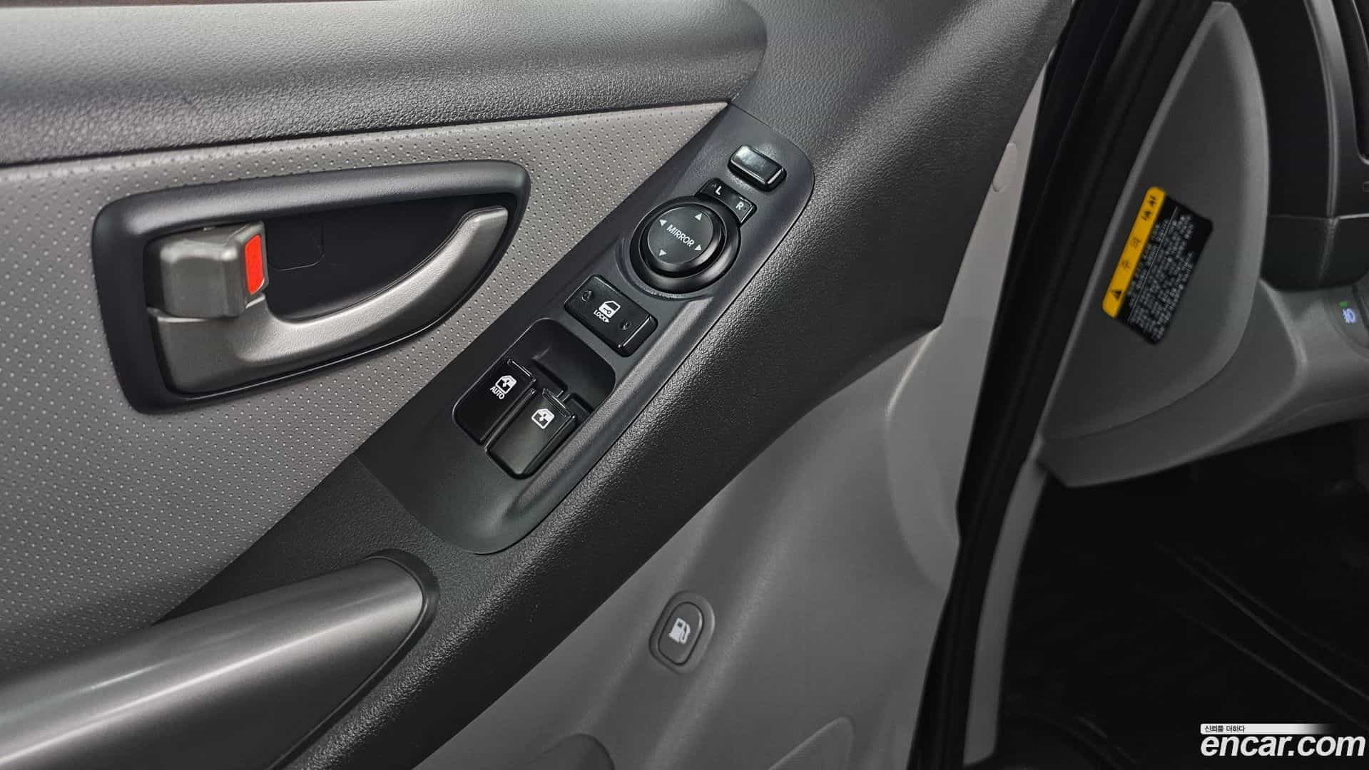 Starex Hyundai 2020.11-OPTION-021