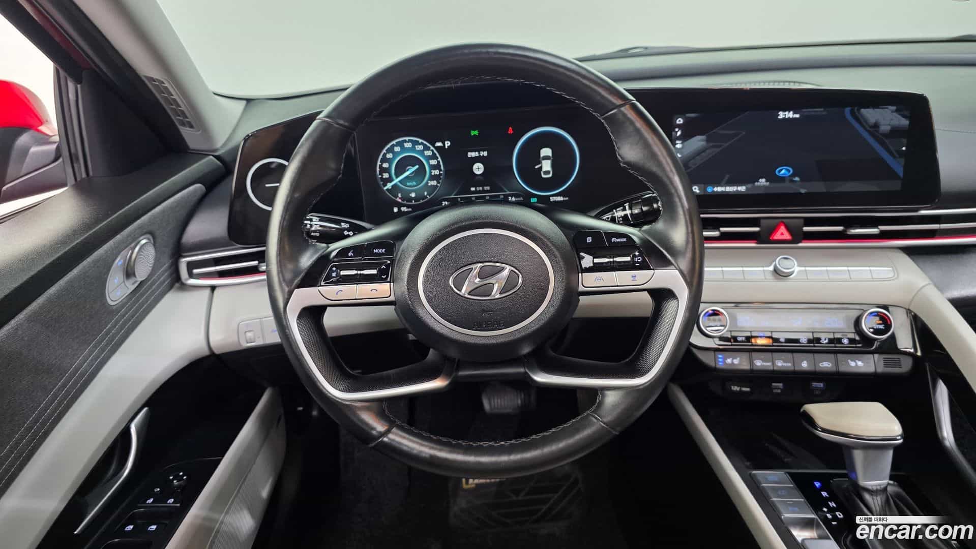 AVANTE Hyundai 2021.4-OPTION-017