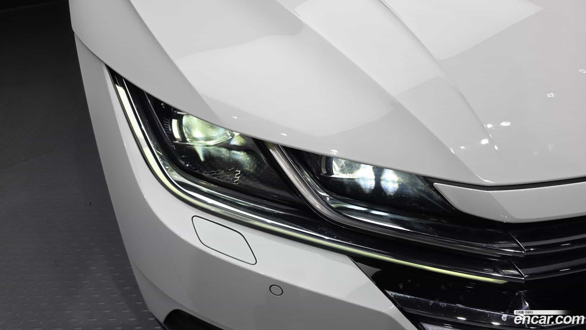 Arteon Volkswagen 2020.11-OUTER-032
