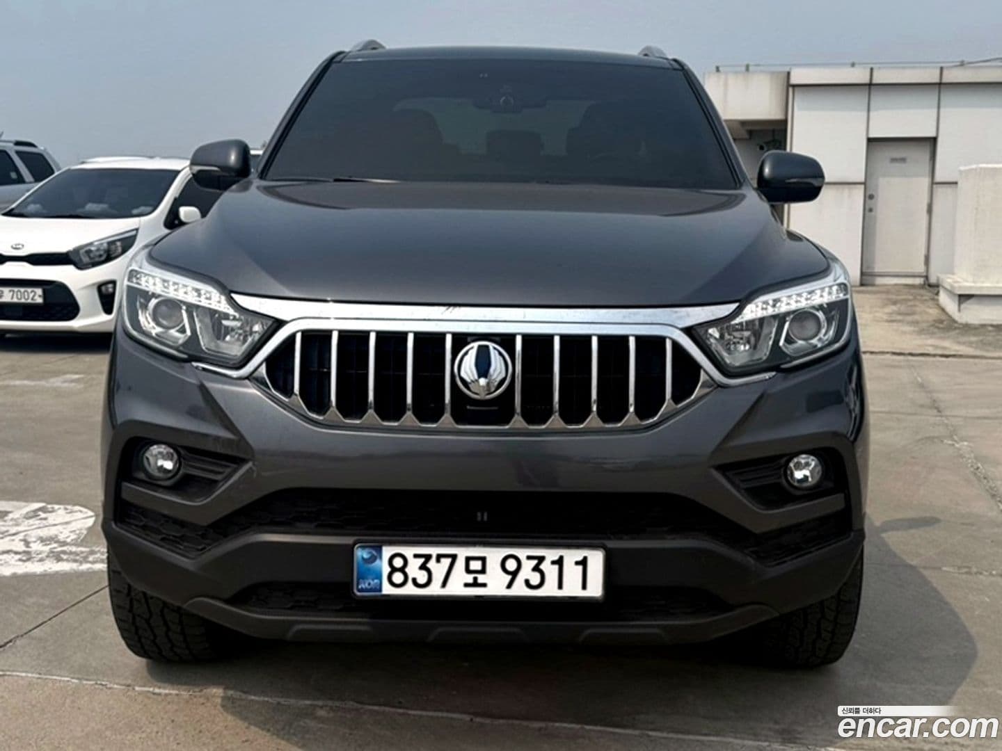Main__Slider__Photo:Rexton KG Mobility 2019.1-0