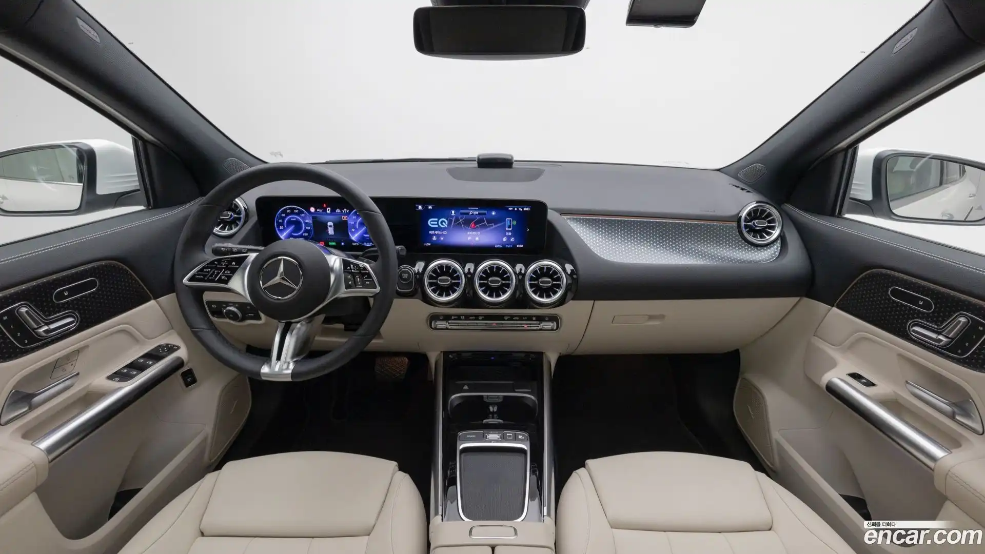EQA Mercedes-Benz 2025.9-INNER-007