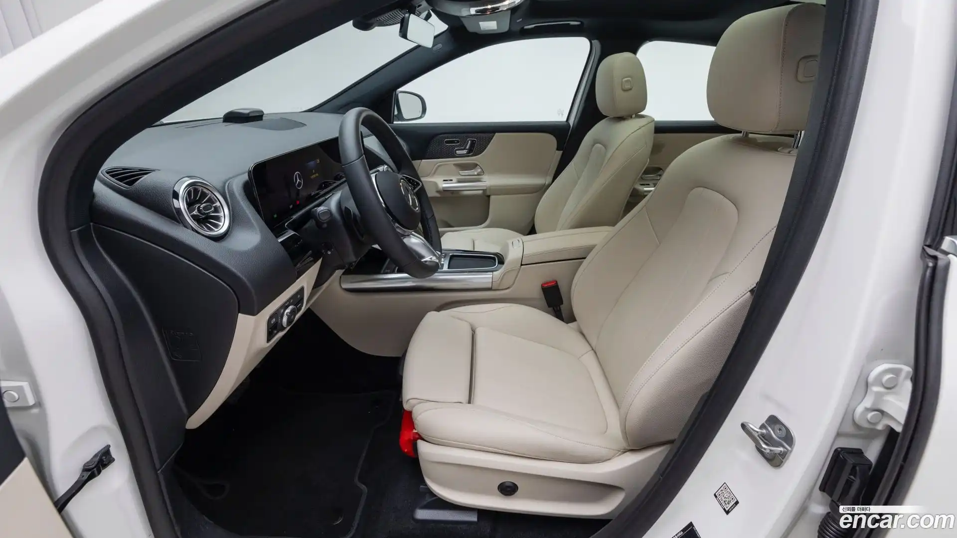 EQA Mercedes-Benz 2025.9-OPTION-018