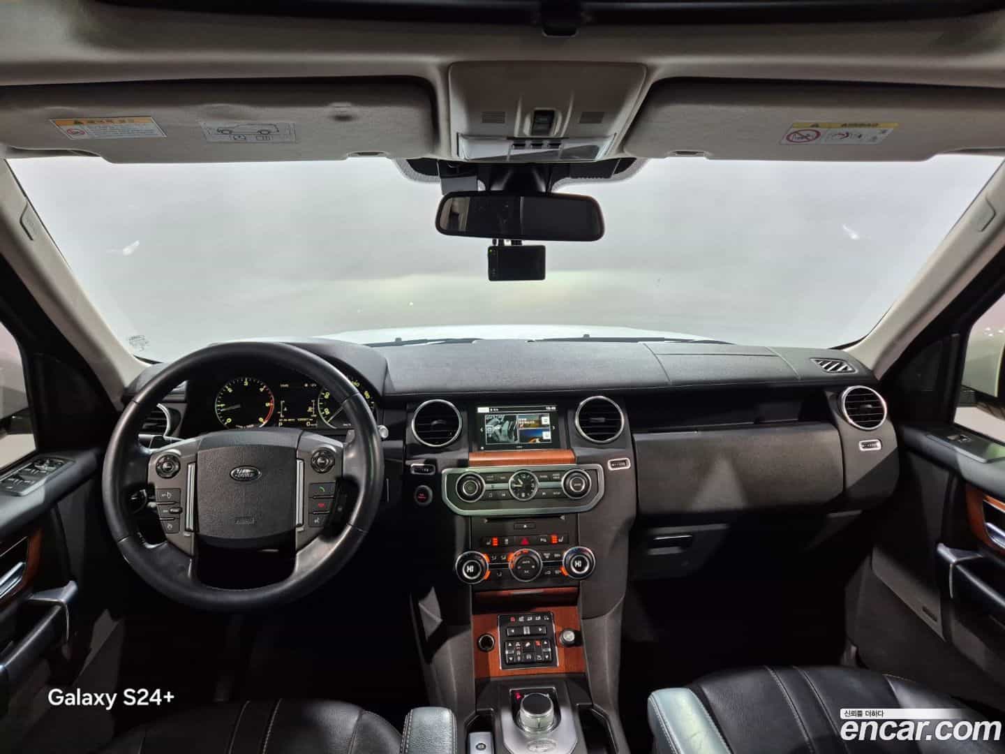 Discovery Land Rover 2015.10-OPTION-015