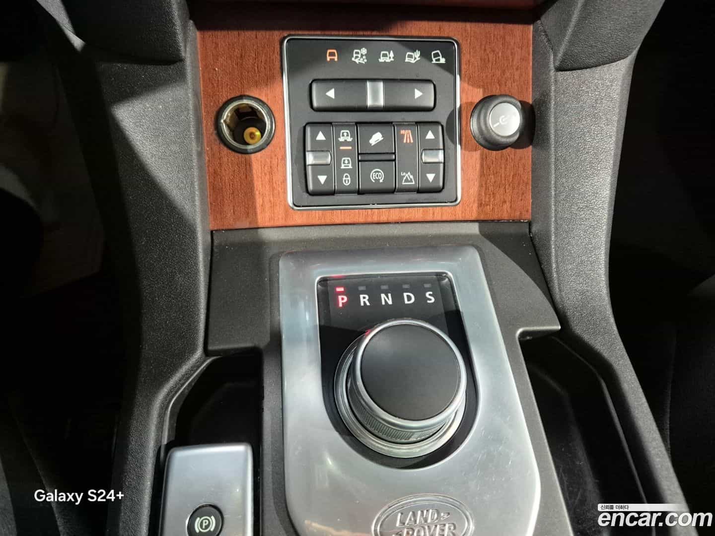 Discovery Land Rover 2015.10-OPTION-020
