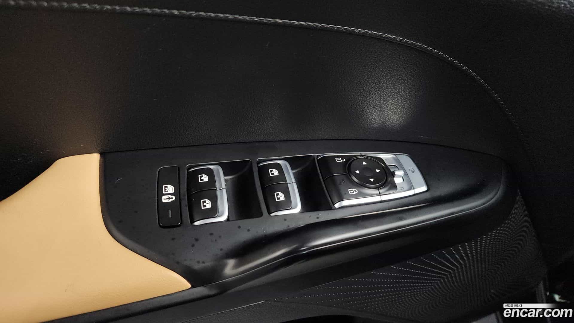 K5 Kia 2023.3-OPTION-042