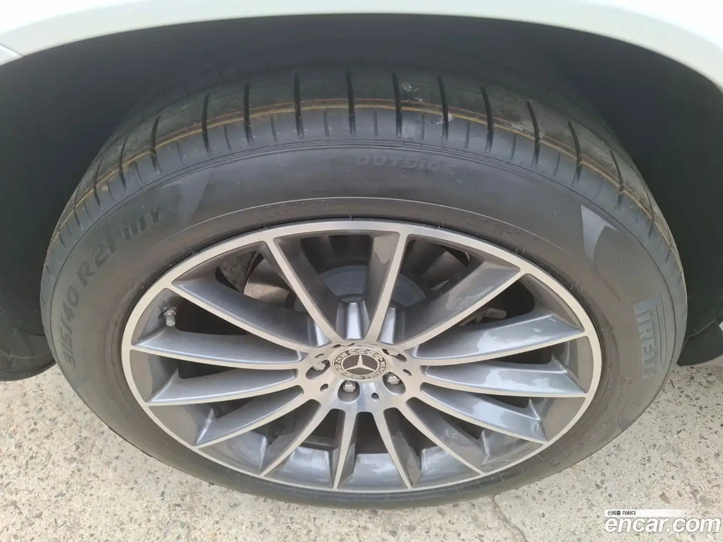 GLE-Class Mercedes-Benz 2025.4-OUTER-005