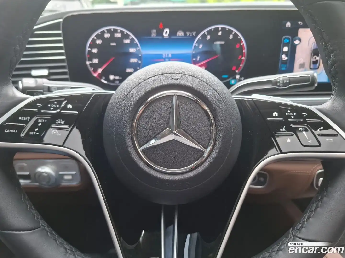 GLE-Class Mercedes-Benz 2025.4-OPTION-021