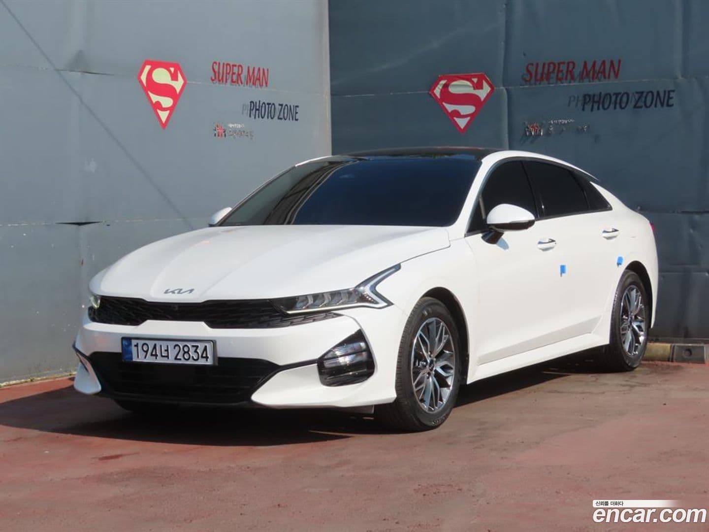 Main__Slider__Photo:K5 Kia 2023.7-0