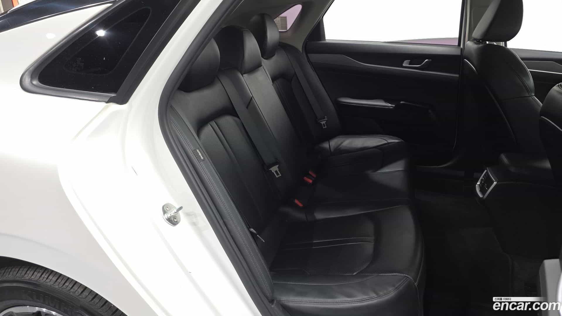 K5 Kia 2021.4-OPTION-015