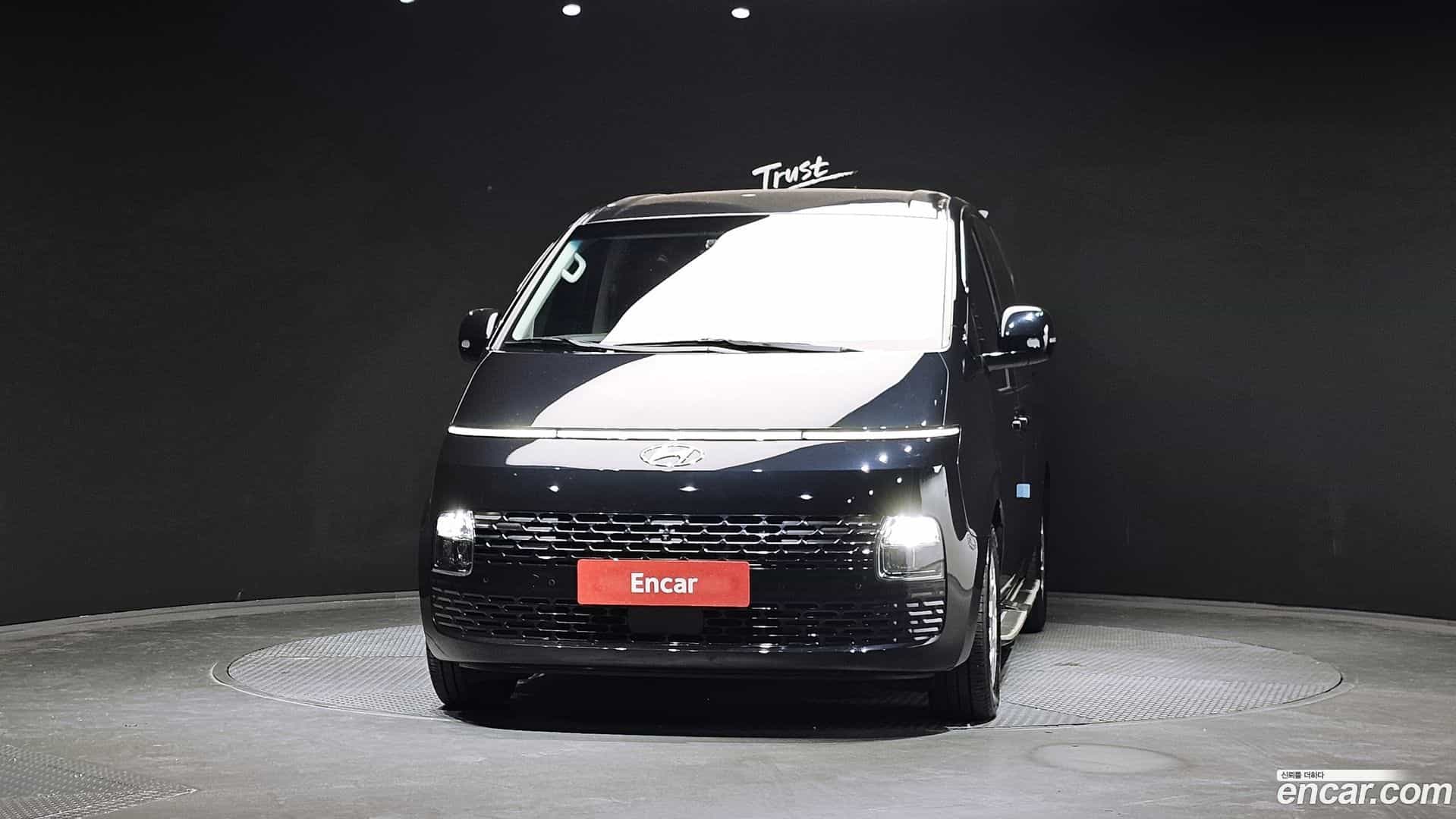 Staria Hyundai 2022.9-OUTER-003