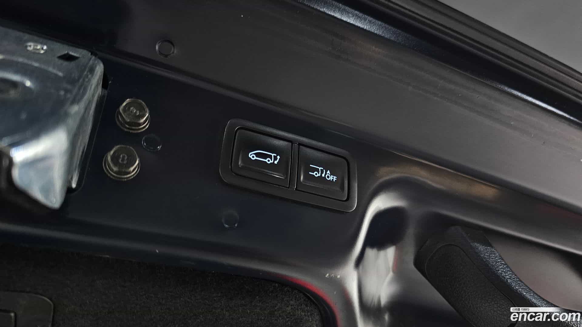 Staria Hyundai 2022.9-OPTION-023