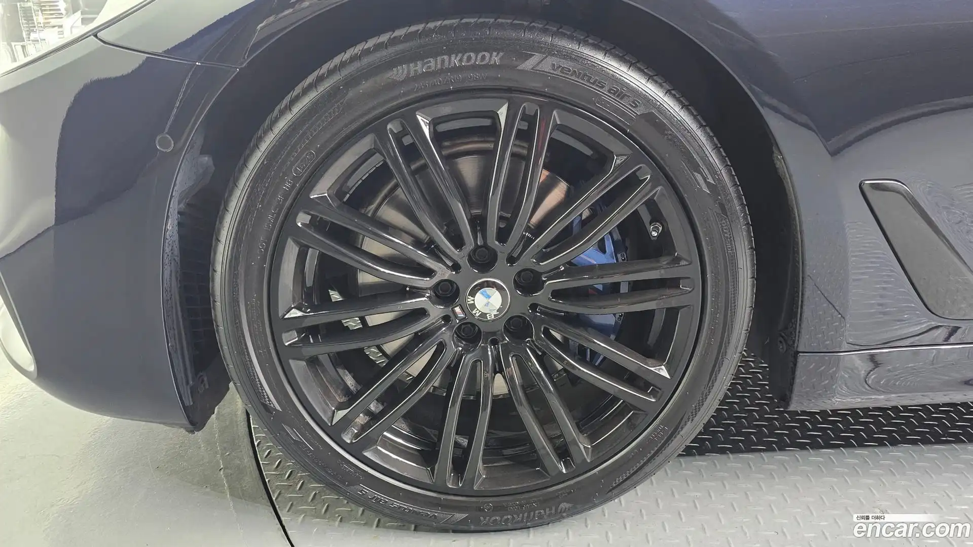 5-Series BMW 2019.4-OUTER-005