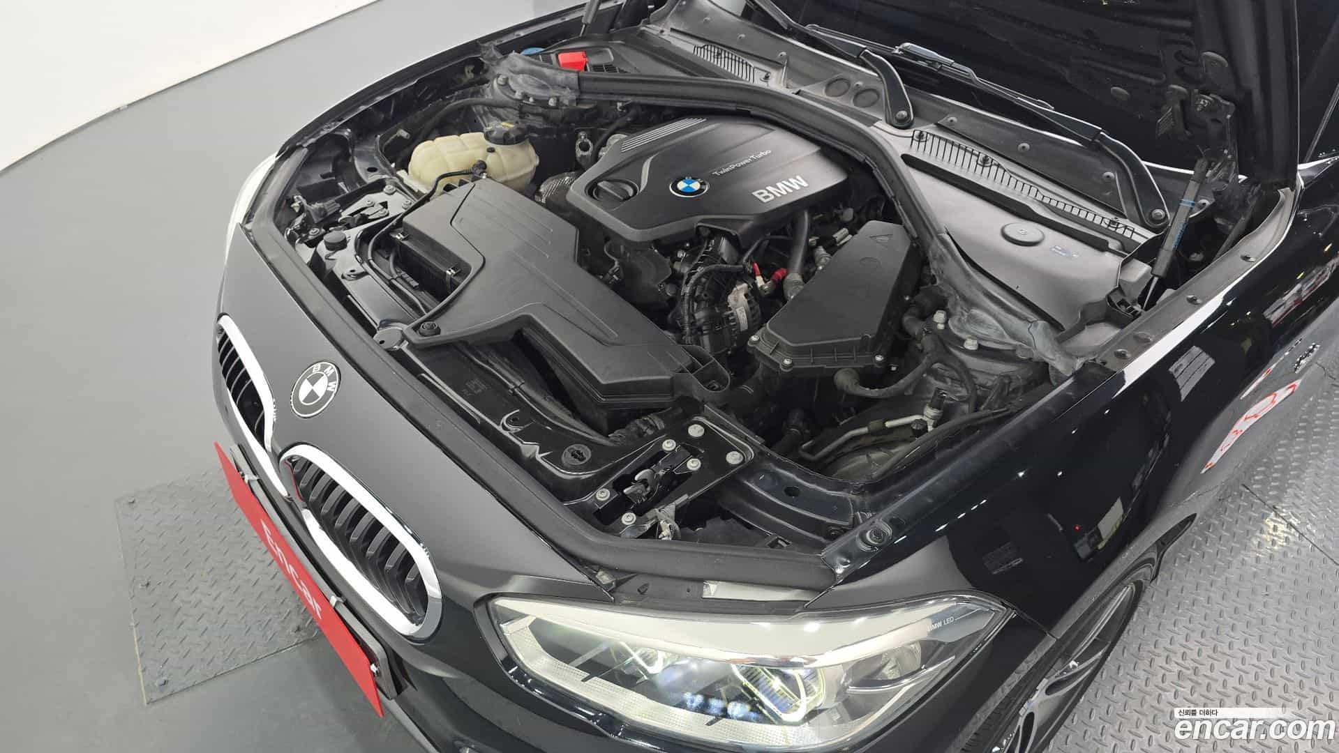 1-Series BMW 2017.4-OUTER-006