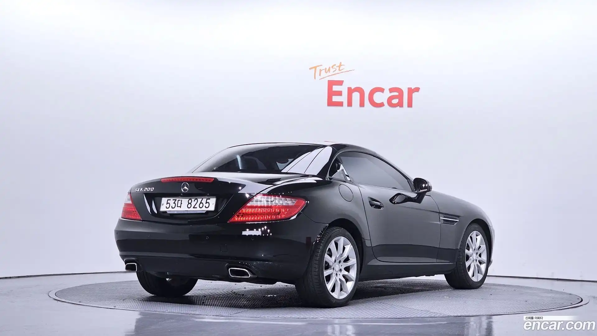 SLK-Class Mercedes-Benz 2012.4-OUTER-002