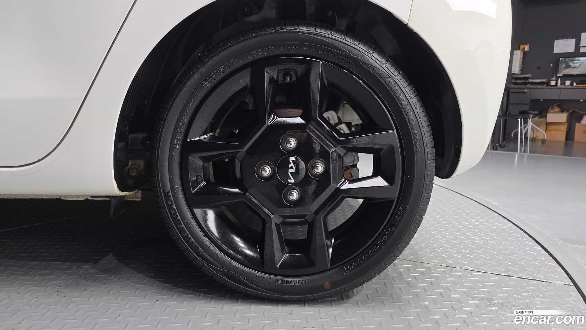 RAY Kia 2023.3-OUTER-031