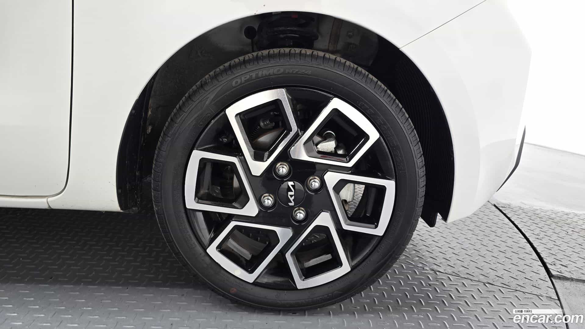 RAY Kia 2025.5-OUTER-031
