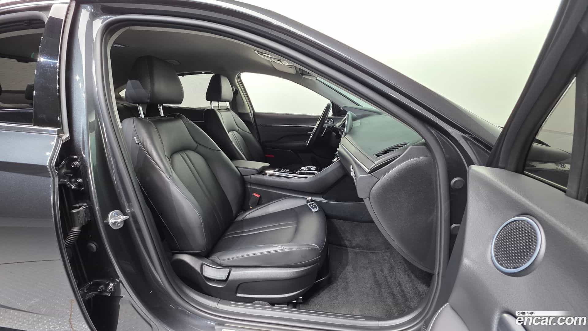 Sonata Hyundai 2022.10-INNER-010