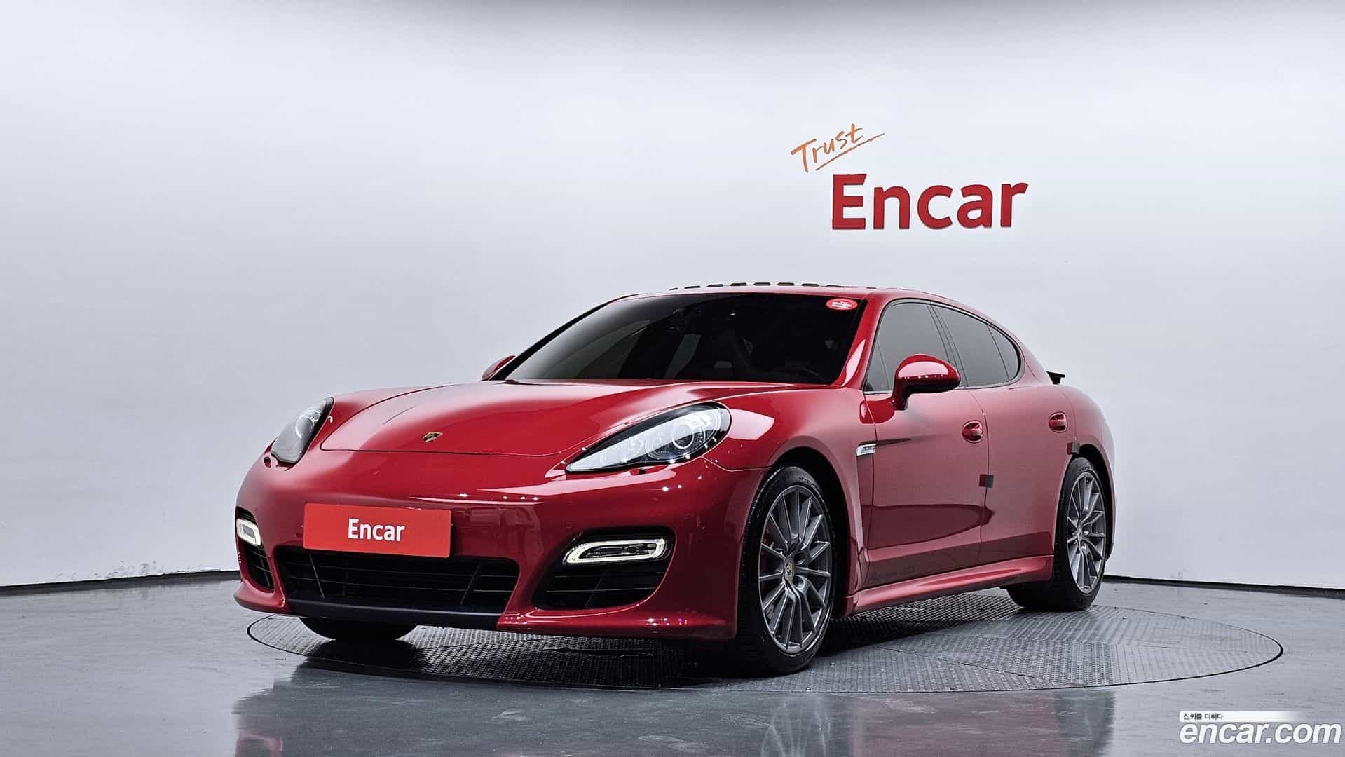 Panamera Porsche 2013.1-OUTER-001