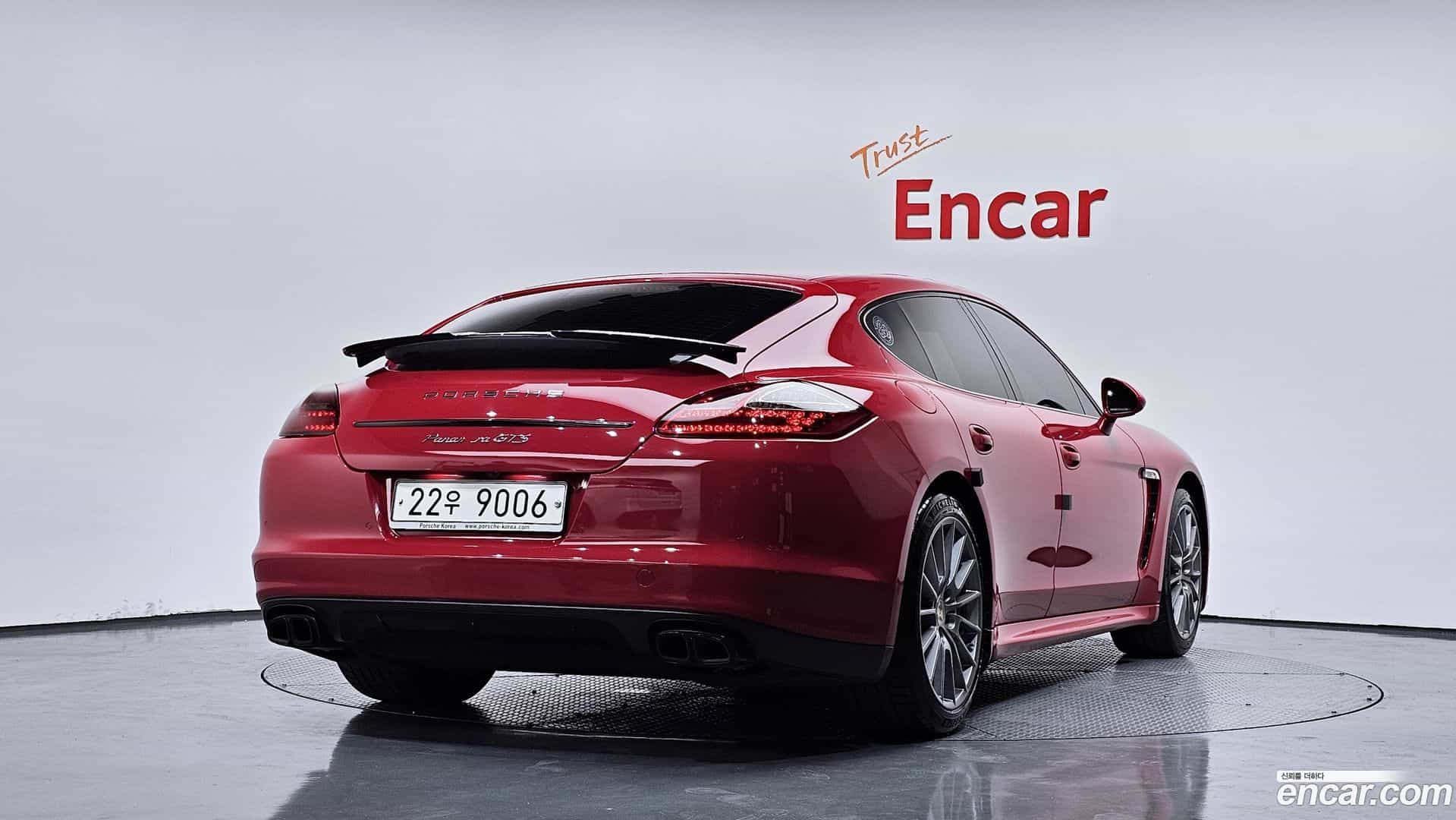 Panamera Porsche 2013.1-OUTER-002