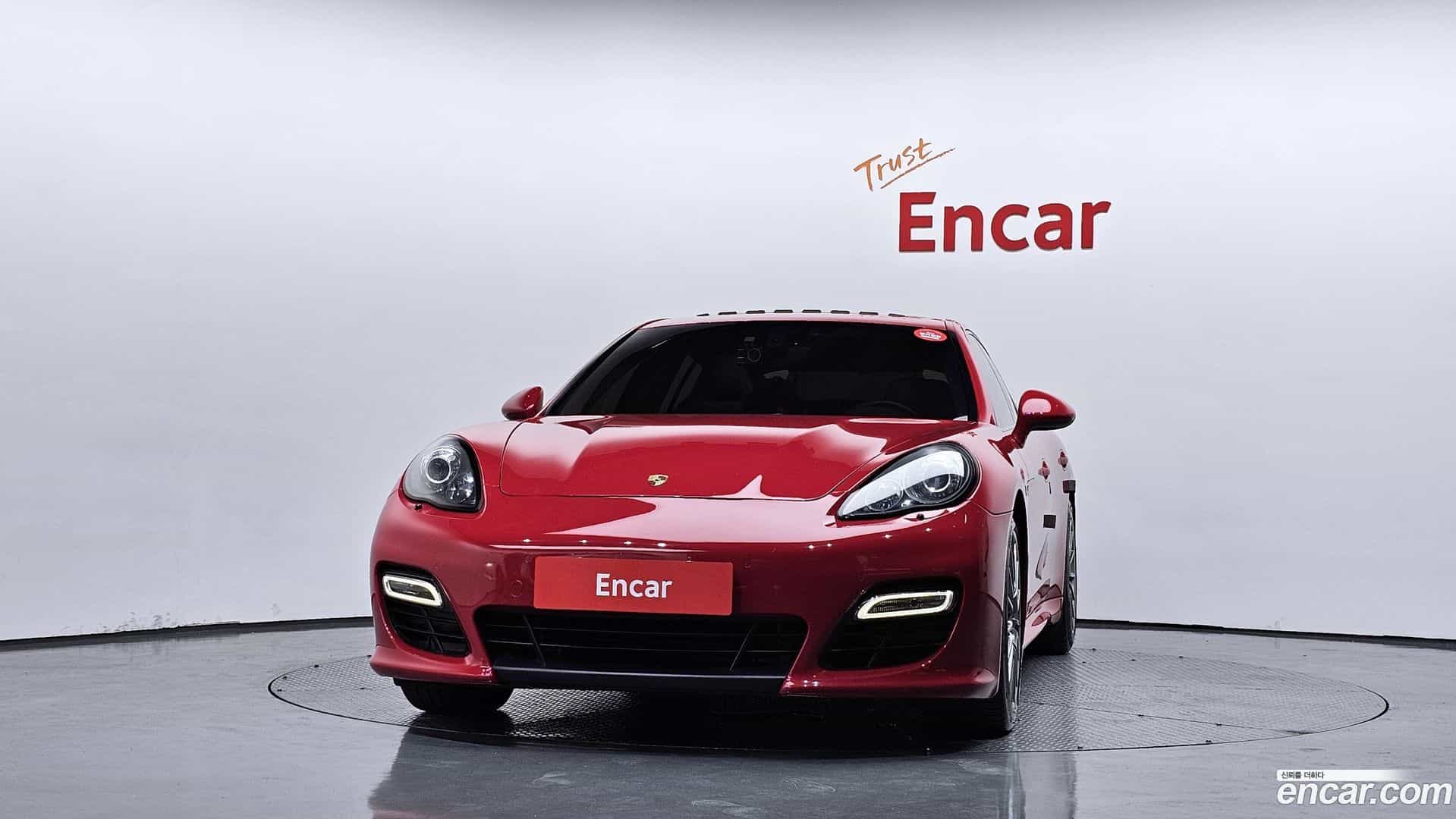 Panamera Porsche 2013.1-OUTER-003
