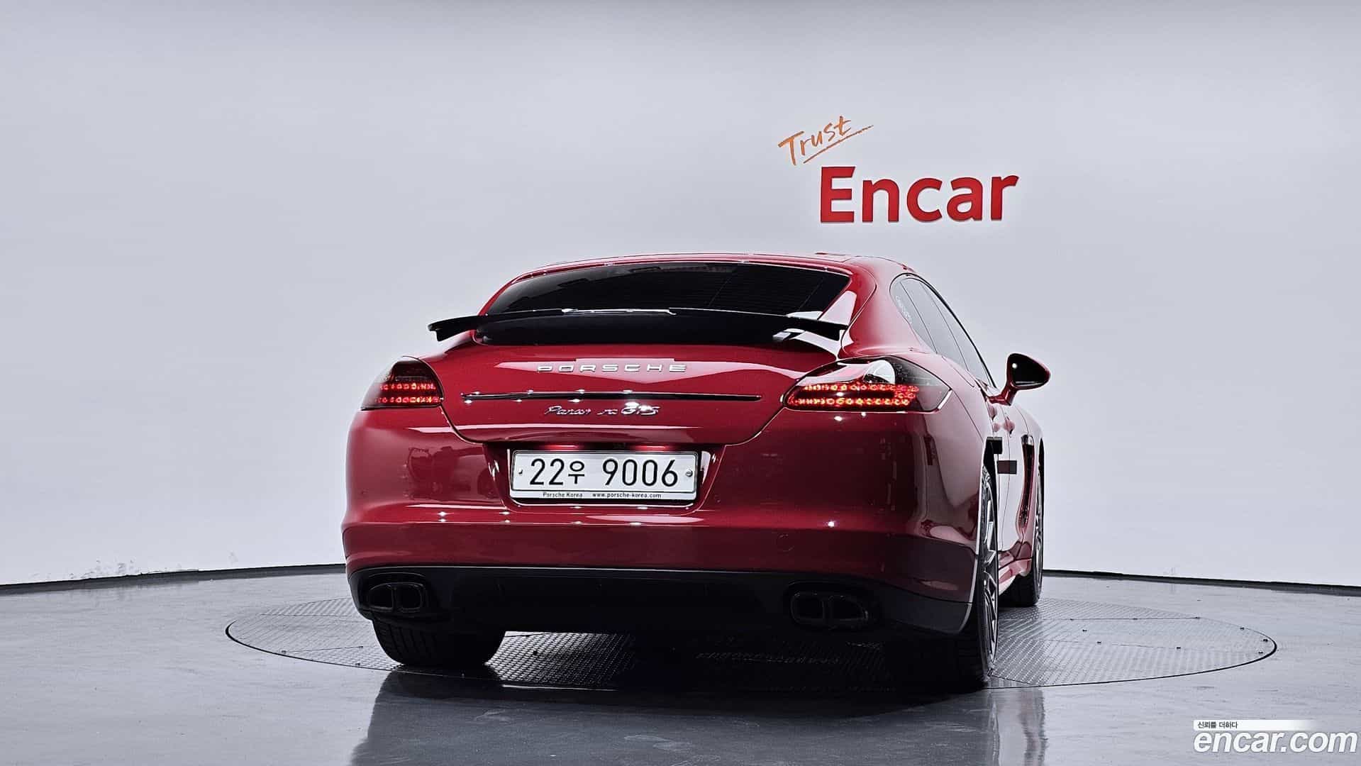 Panamera Porsche 2013.1-OUTER-004
