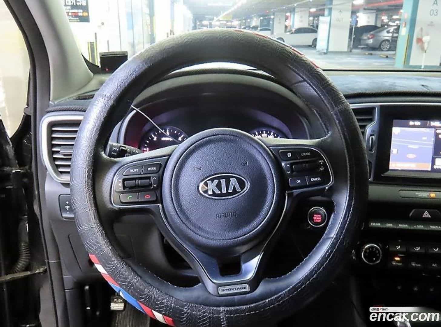 Sportage Kia 2015.8-INNER-008