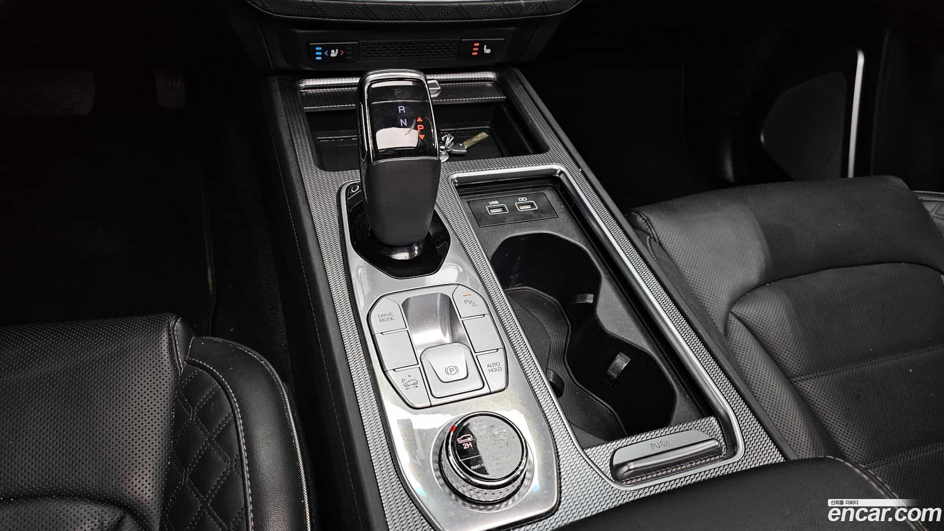 Rexton KG Mobility 2022.9-INNER-009