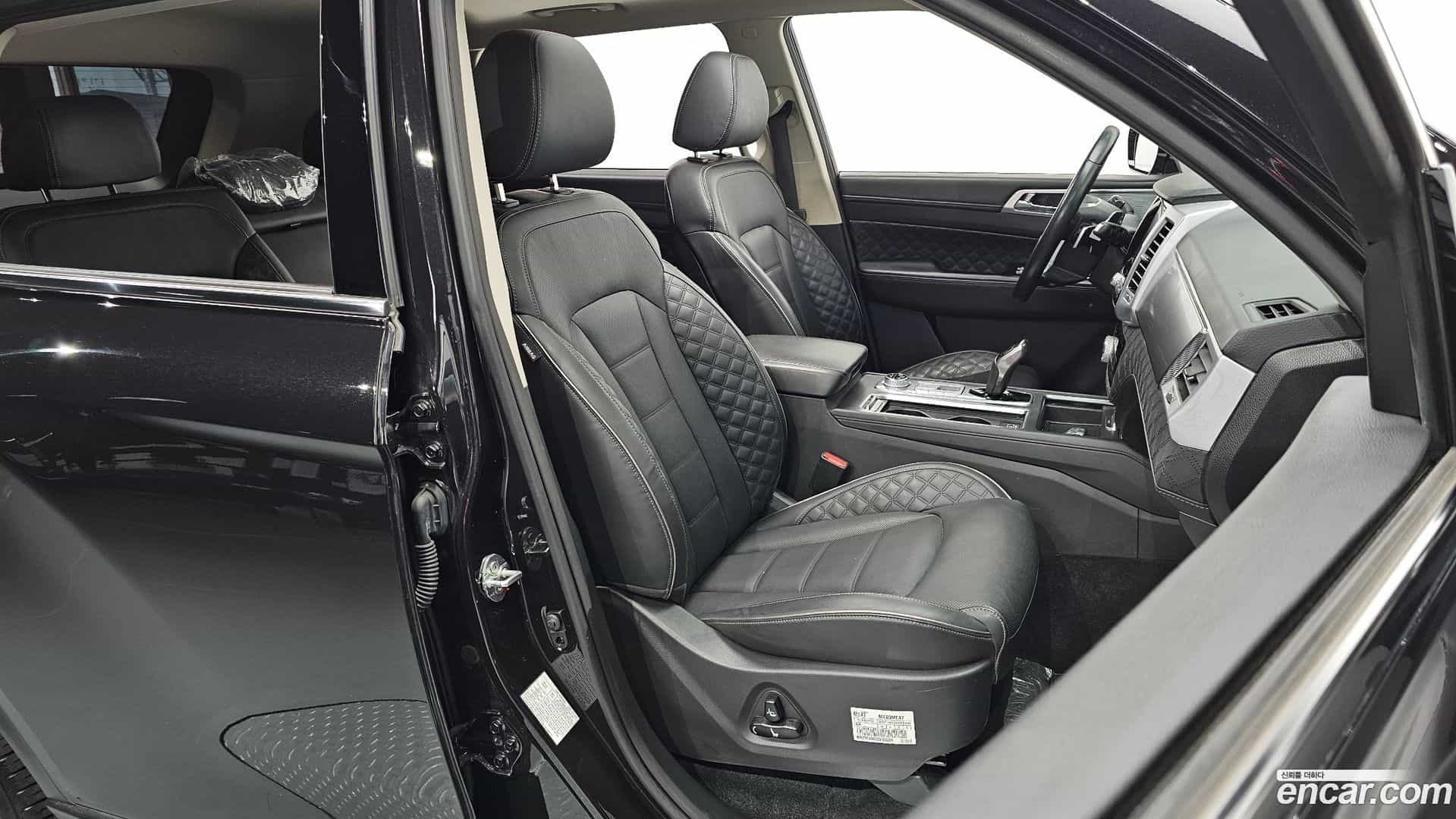 Rexton KG Mobility 2022.9-OPTION-016