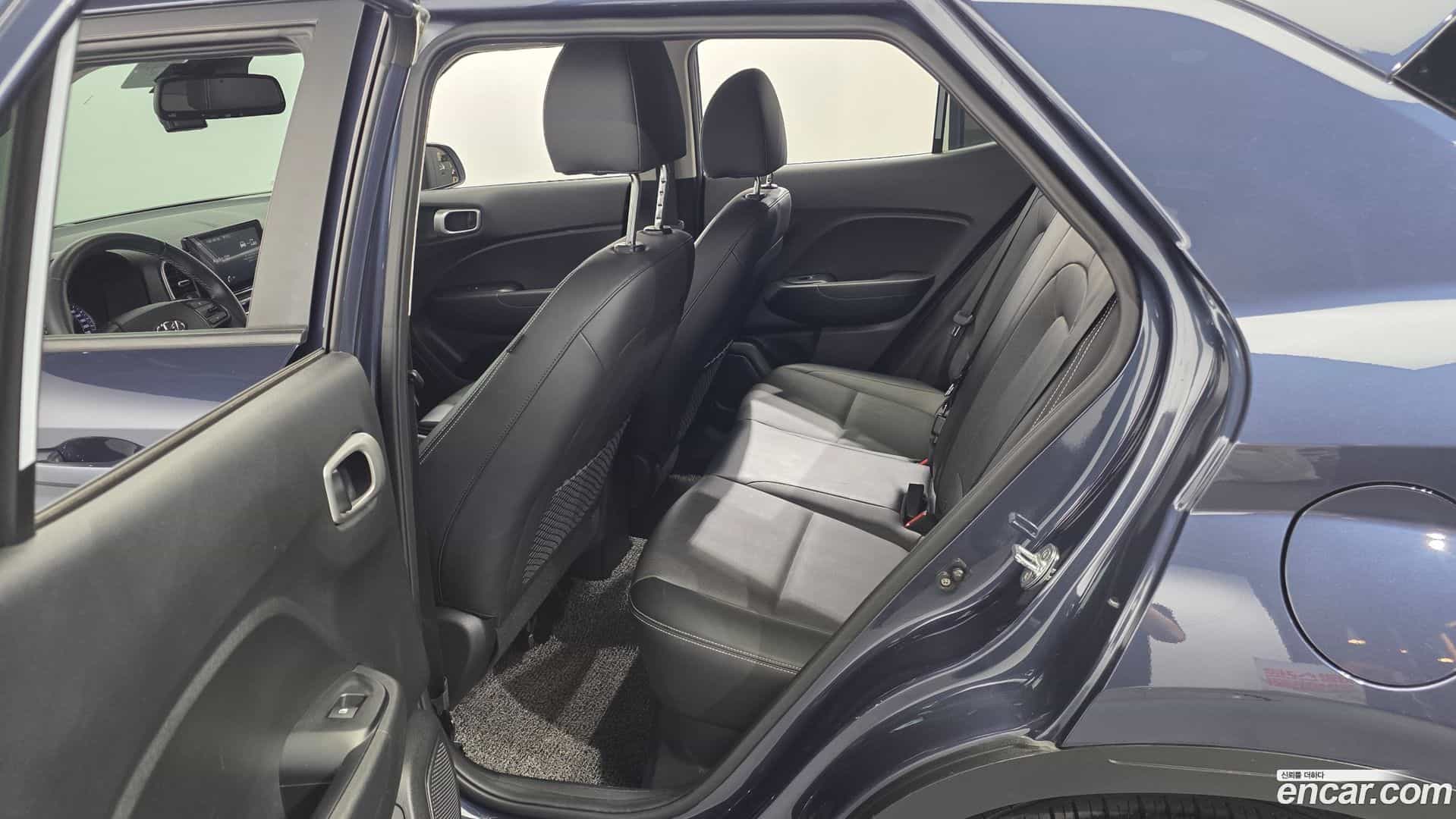 Venue Hyundai 2019.8-OPTION-015