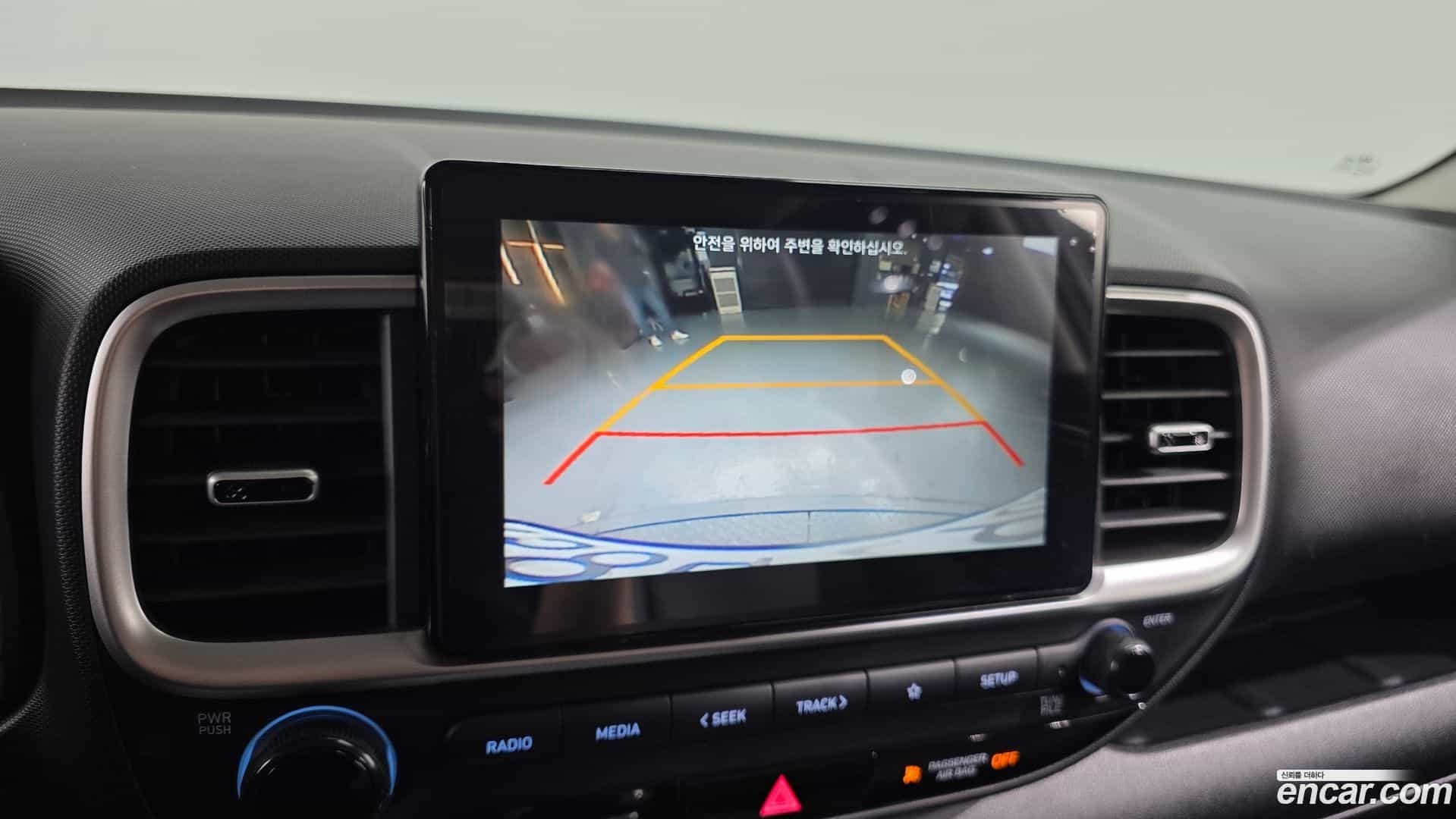 Venue Hyundai 2019.8-OPTION-020