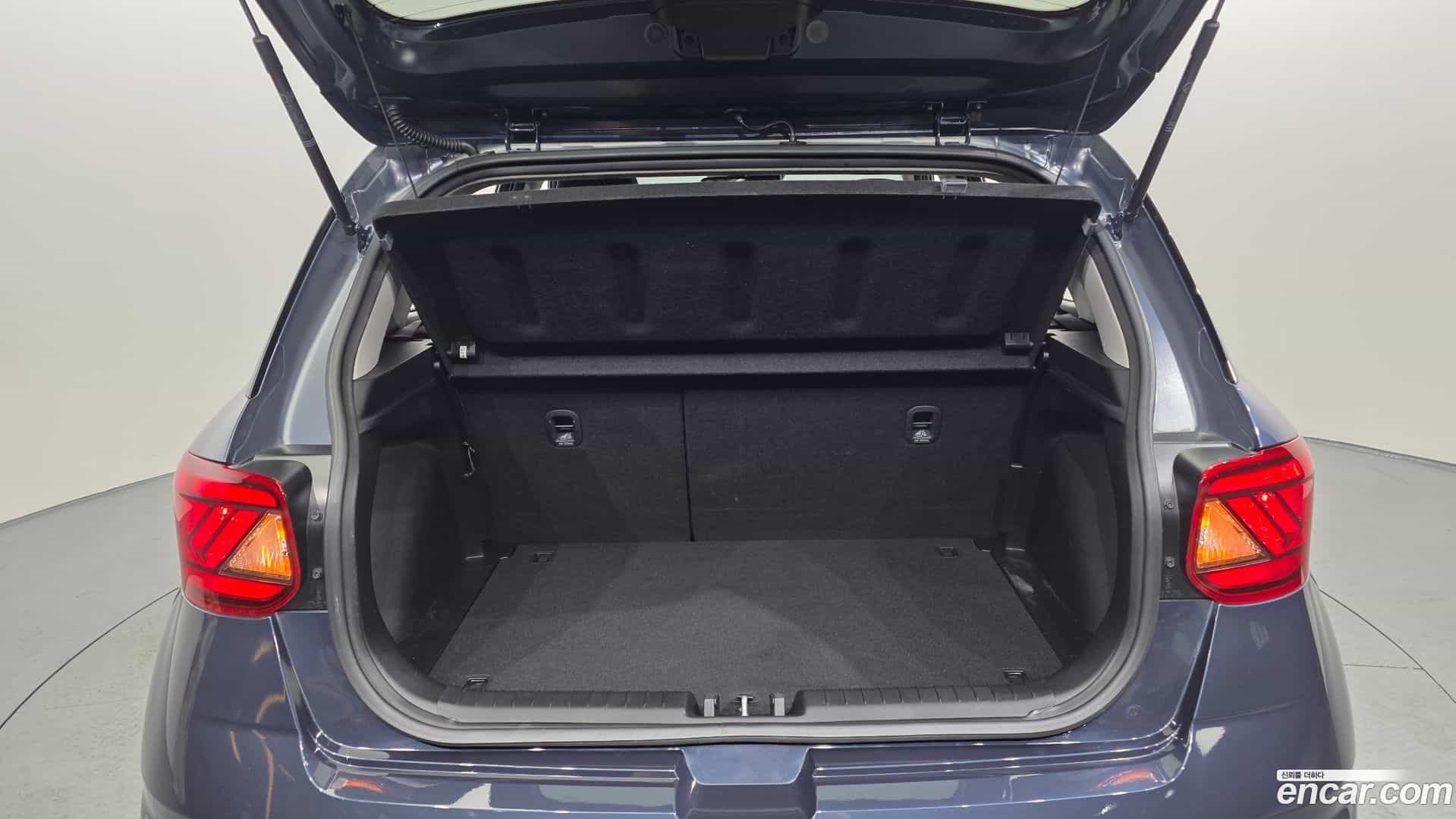 Venue Hyundai 2019.8-OPTION-022