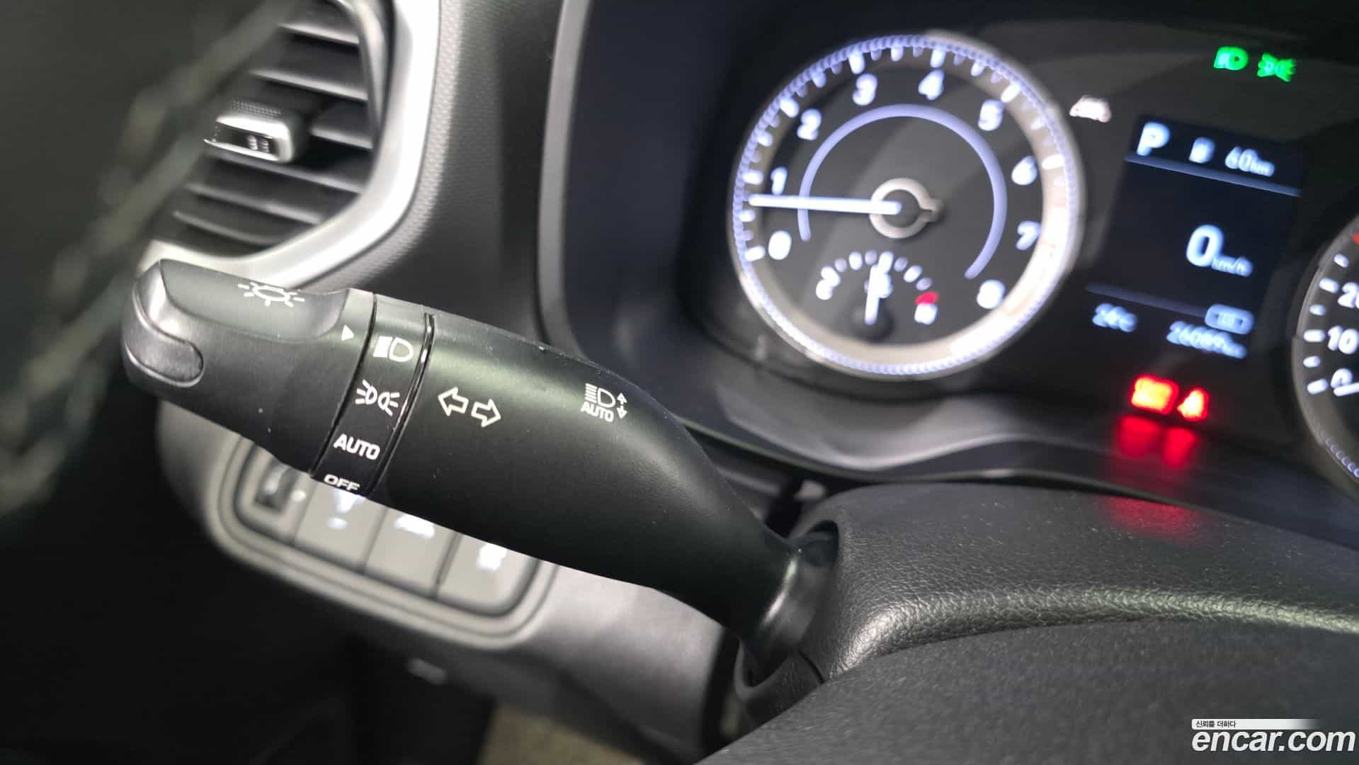 Venue Hyundai 2019.8-OPTION-044