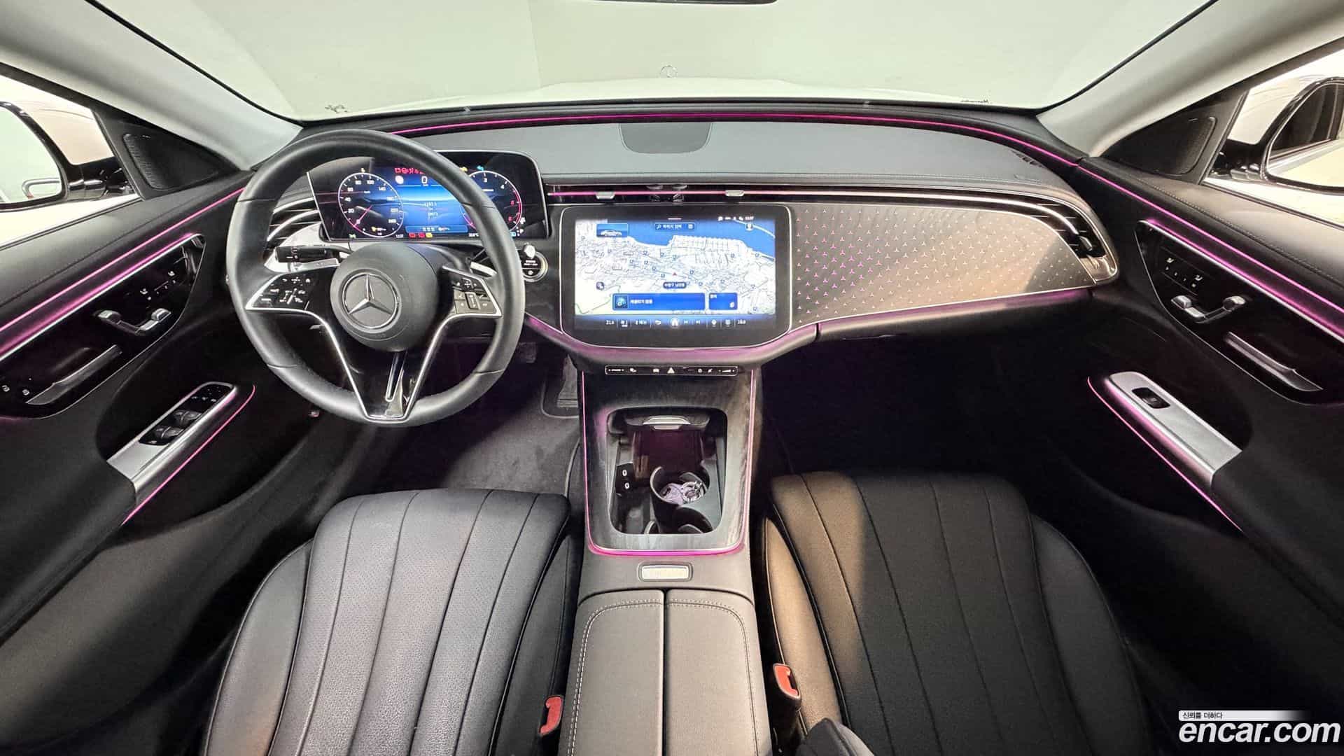 E-Class Mercedes-Benz 2024.8-INNER-007