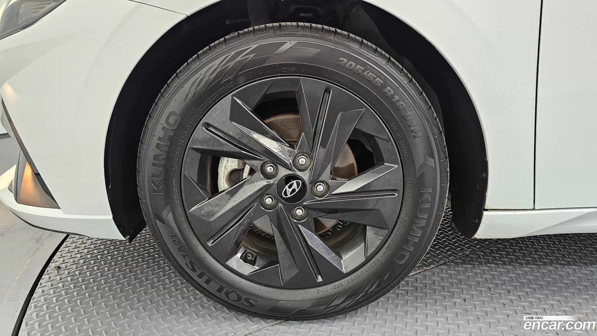 AVANTE Hyundai 2023.1-OUTER-005
