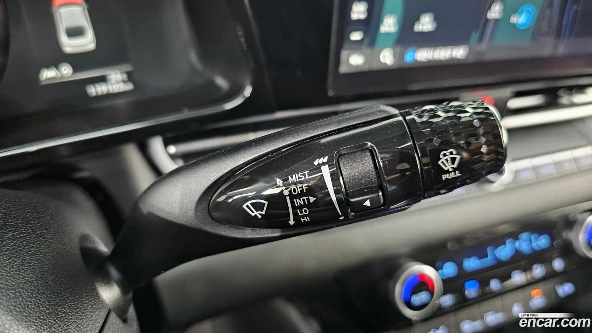 AVANTE Hyundai 2023.1-OPTION-040