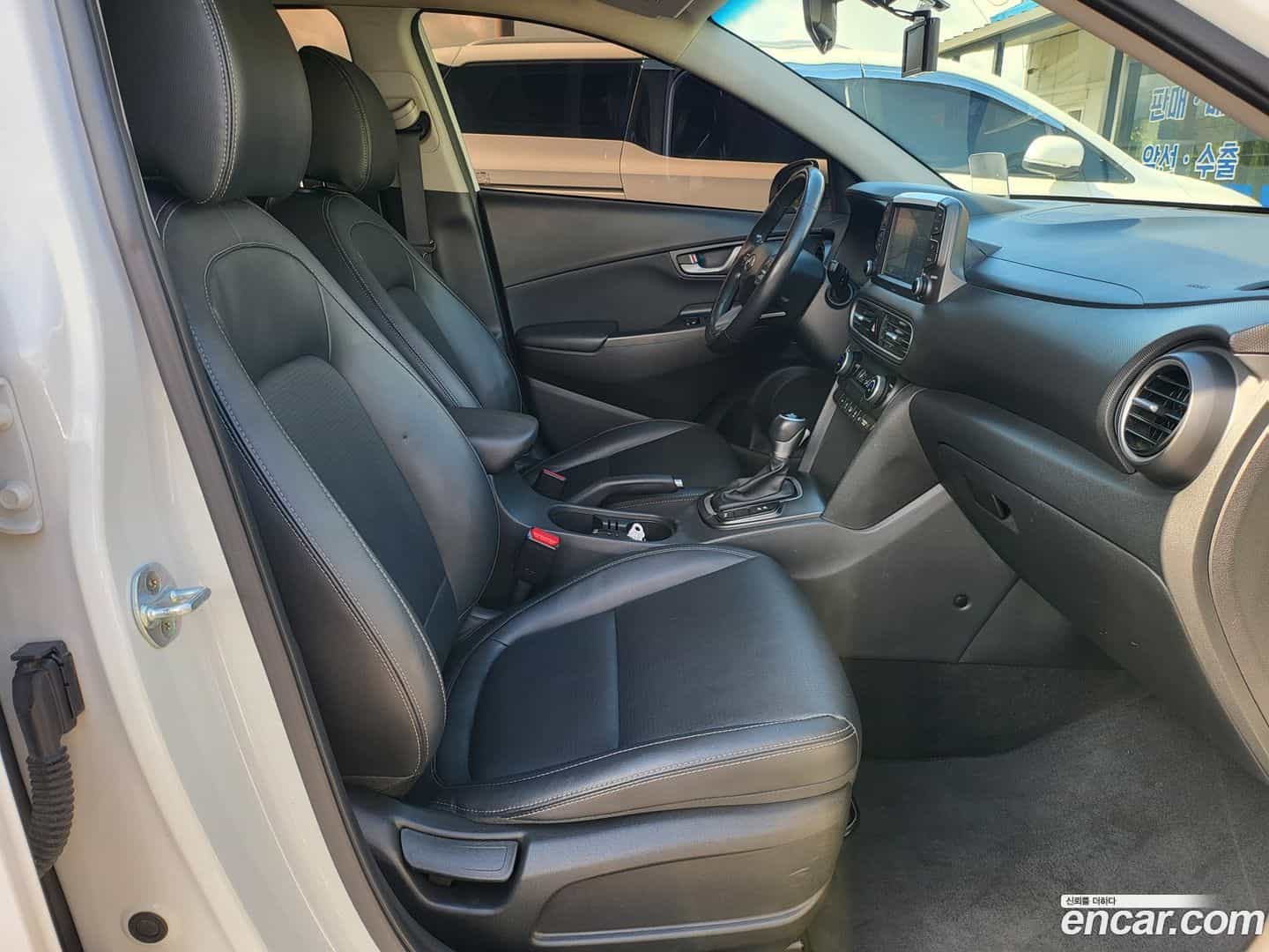 Kona Hyundai 2017.7-OPTION-016