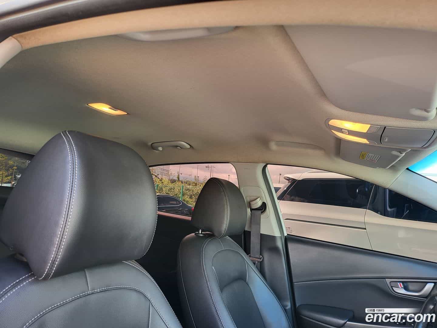 Kona Hyundai 2017.7-OPTION-018