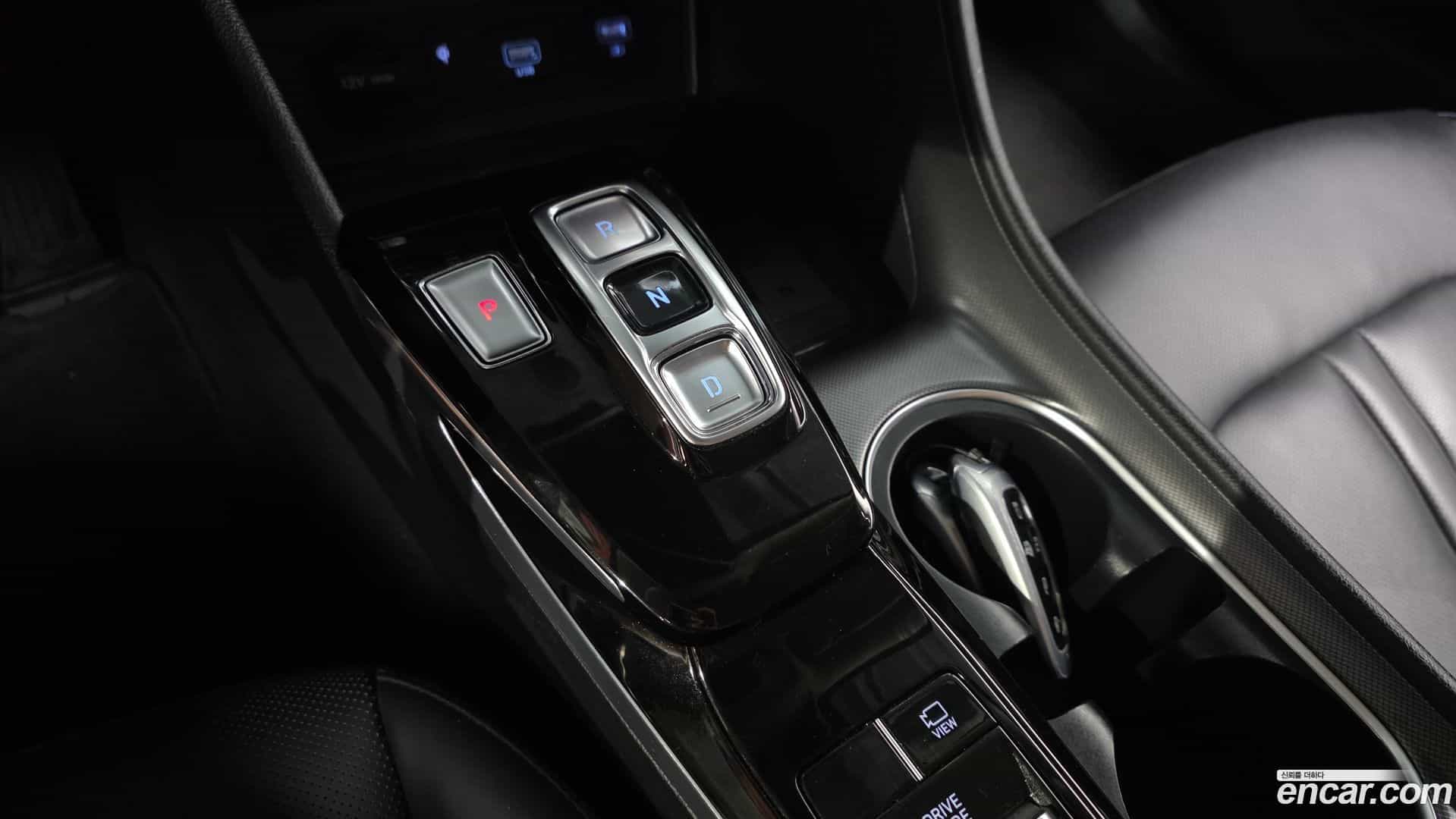Sonata Hyundai 2021.1-INNER-009
