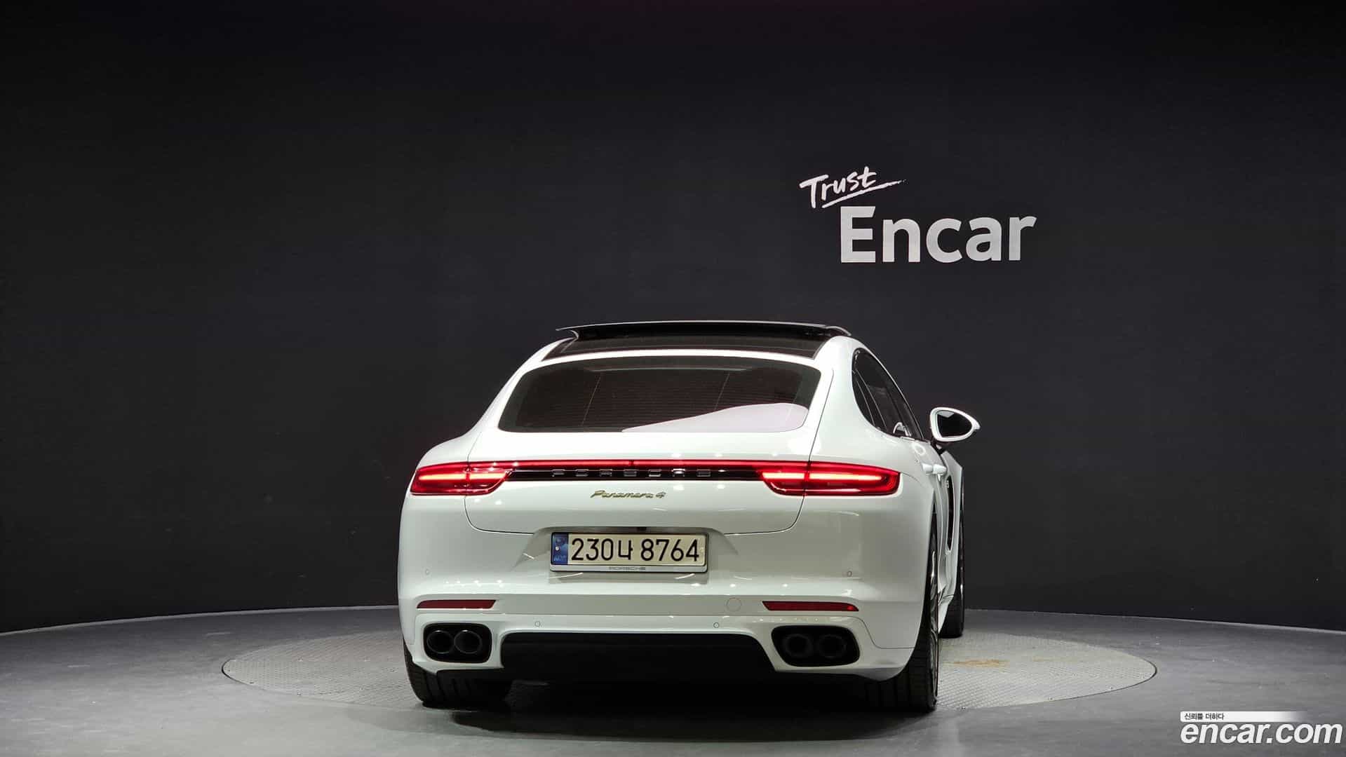 Panamera Porsche 2018.11-OUTER-004