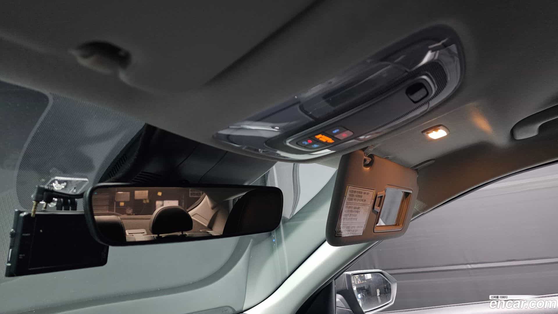 AVANTE Hyundai 2022.0-OPTION-023