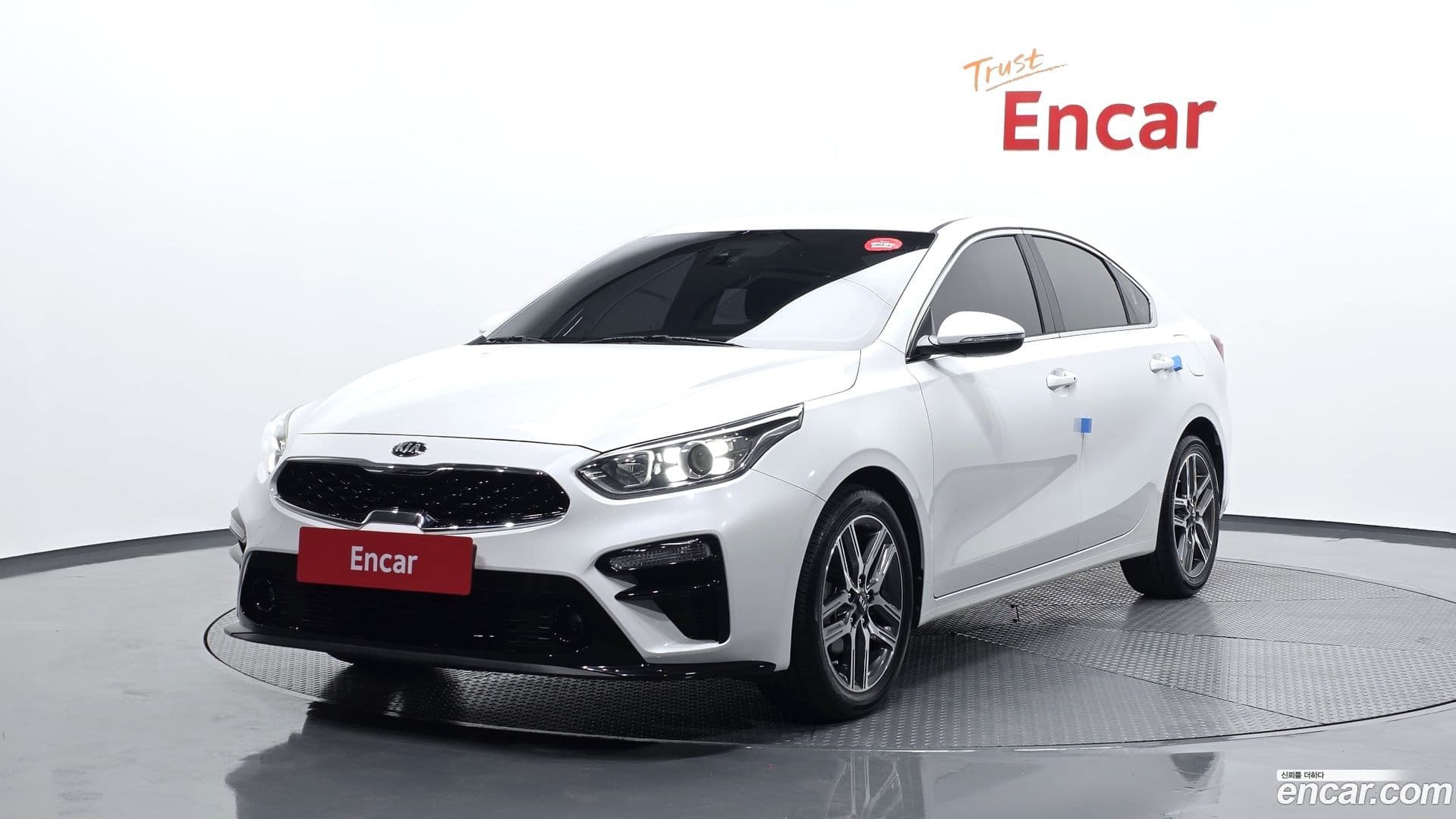 Main__Slider__Photo:K3 Kia 2019.9-0