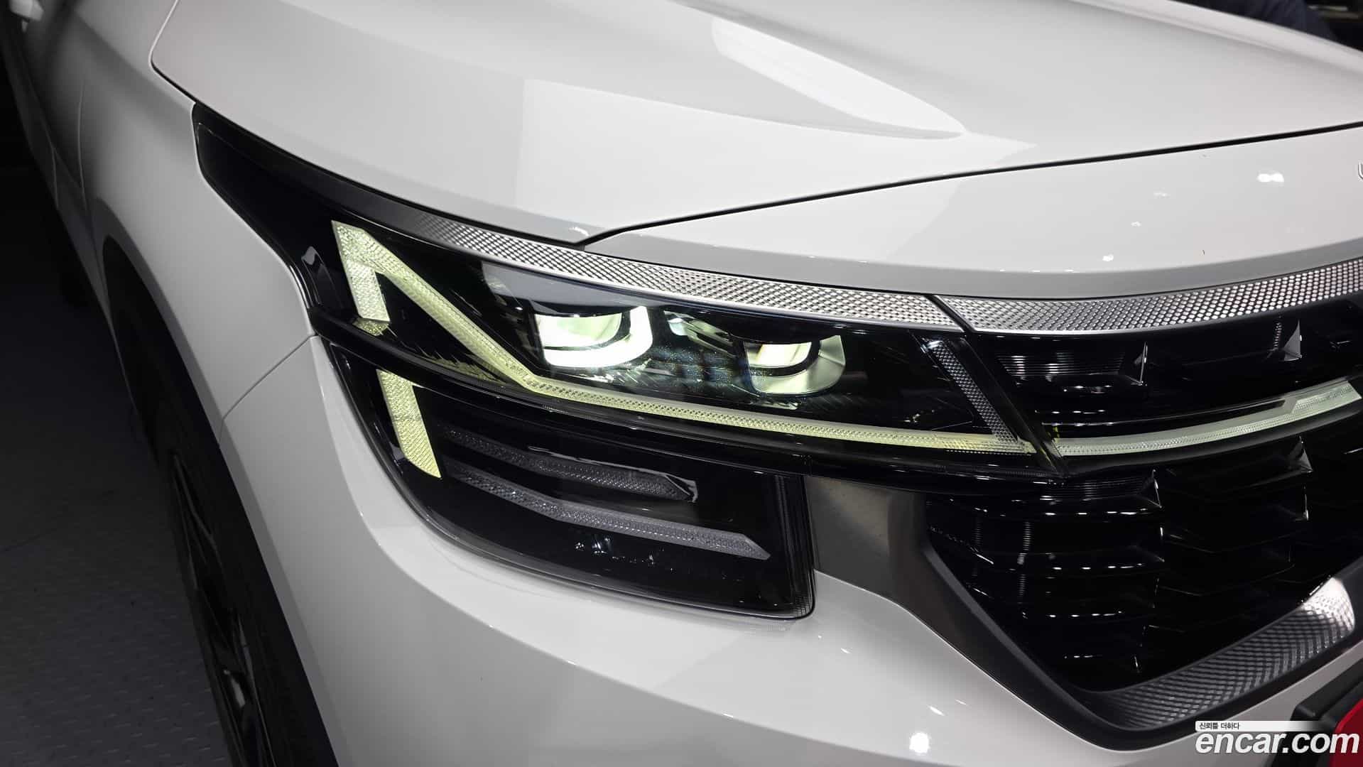 Seltos Kia 2023.3-OUTER-032