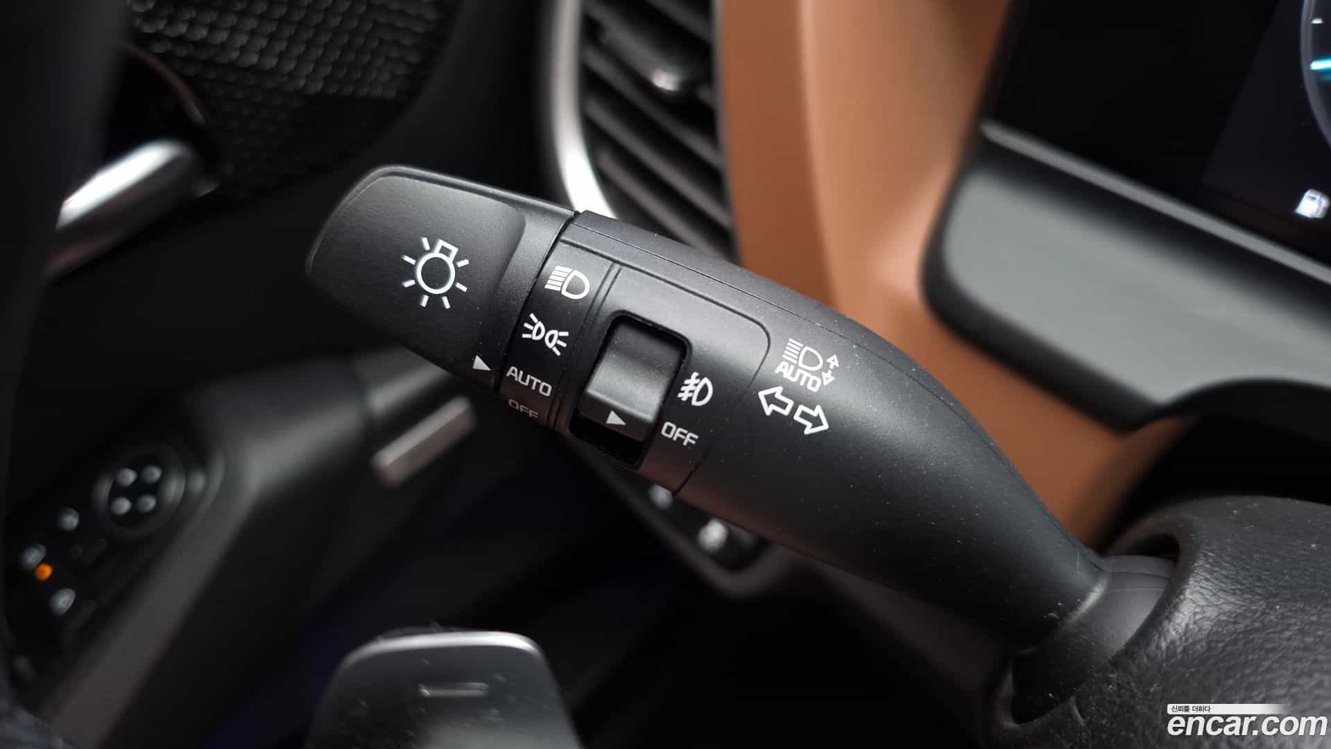 Seltos Kia 2023.3-OPTION-045