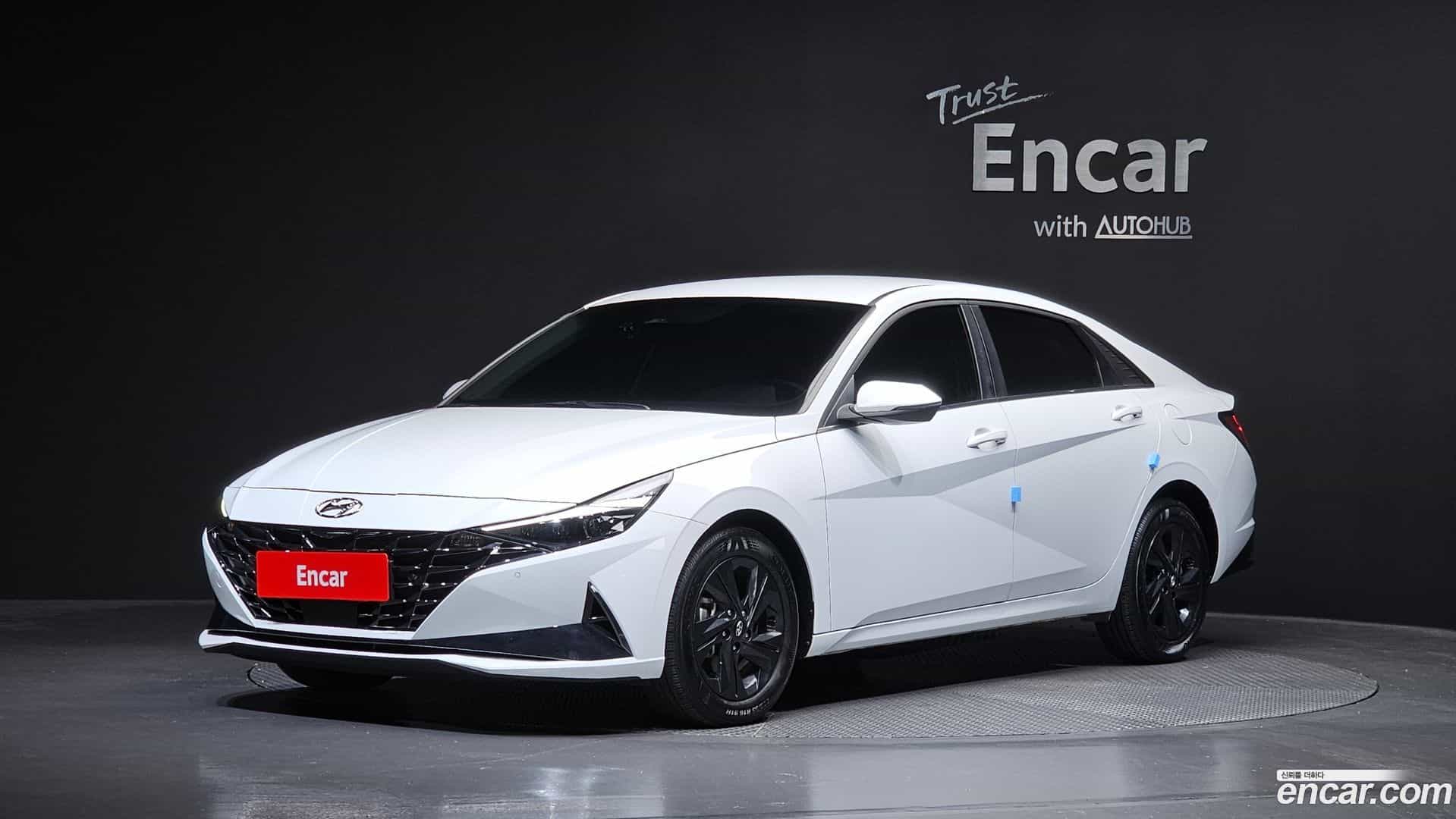 AVANTE Hyundai 2022.0-OUTER-001