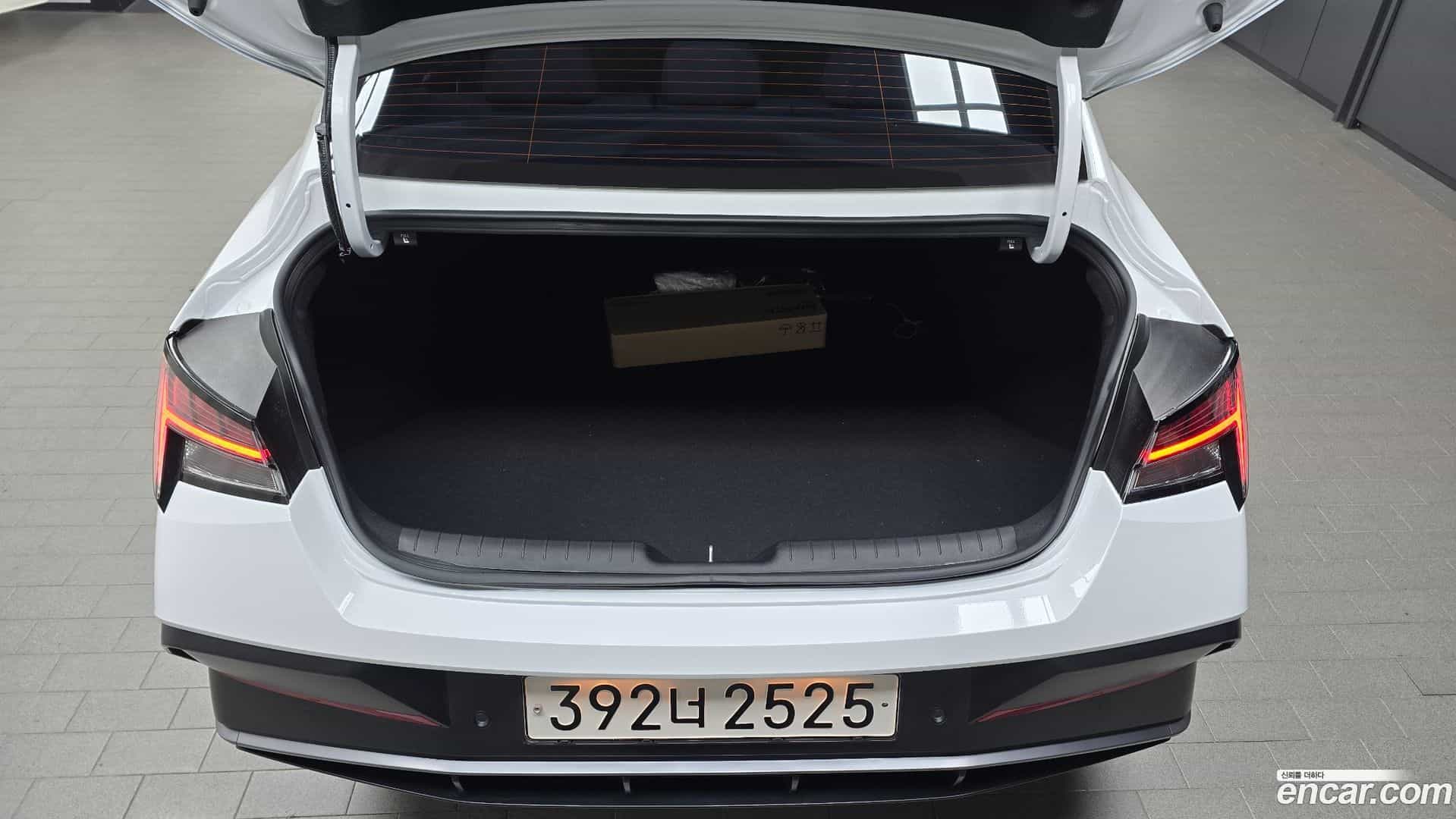 AVANTE Hyundai 2026.1-OPTION-040
