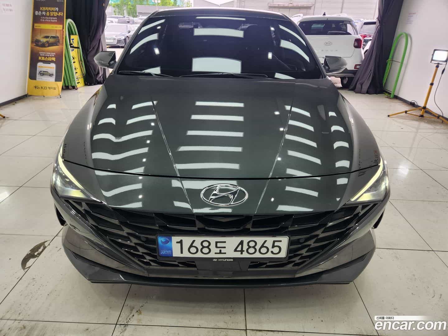 AVANTE Hyundai 2022.11-OUTER-001