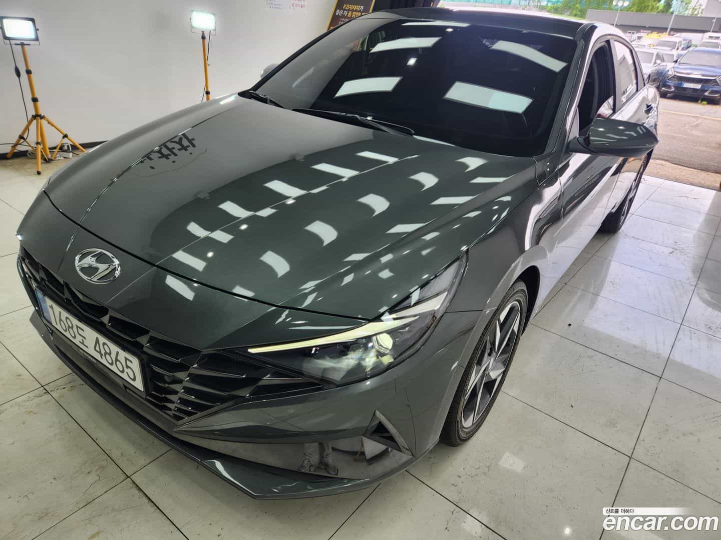AVANTE Hyundai 2022.11-OUTER-003